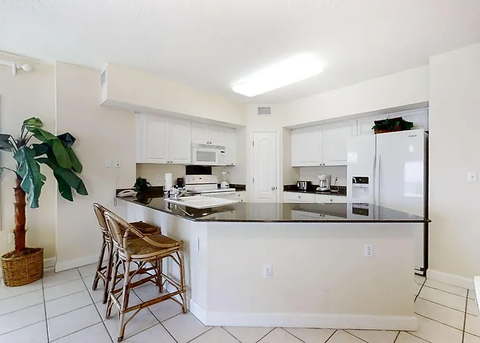 Gulf-front With Balcony Views Wifi Ac & Shared Gulf-facing Pool Holiday home Gulf Shores