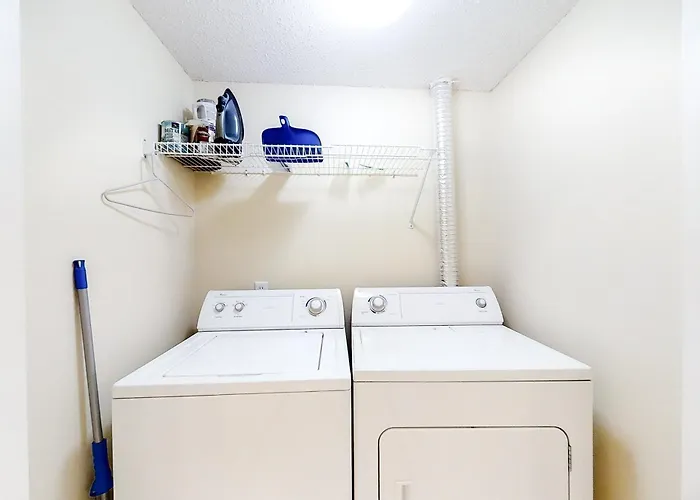 Gulf-front With Balcony Views Wifi Ac & Shared Gulf-facing Pool * Gulf Shores