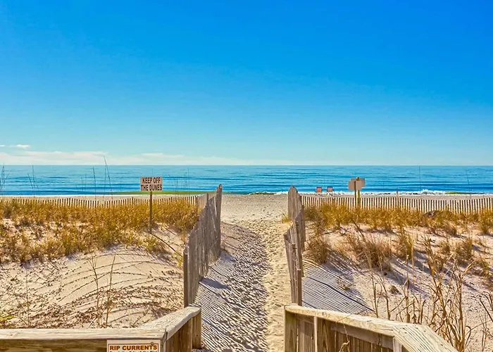 Holiday home Gulf-front With Balcony Views Wifi Ac & Shared Gulf-facing Pool *